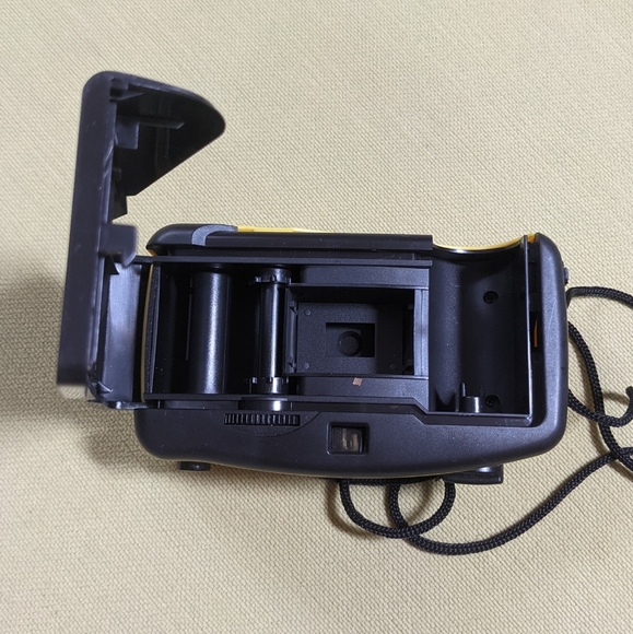 Lifelong Camera Creative Labs N10225 Model No PD1080 Camera Yellow Gray Untested - Picture 11 of 16